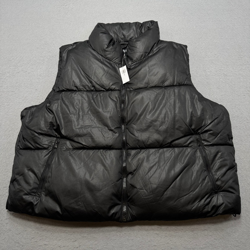 NEW Old Navy Puffer Vest Men's 2XL Black Go-Recycled Full‎ Zip Quilted Gorpcore